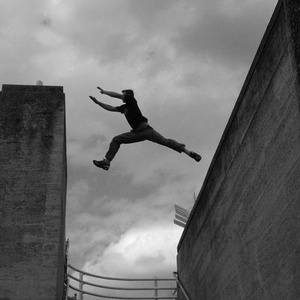 大胸美女慢慢脱下来
