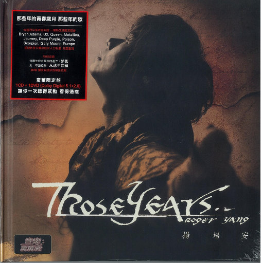 大胸美女慢慢脱下来
